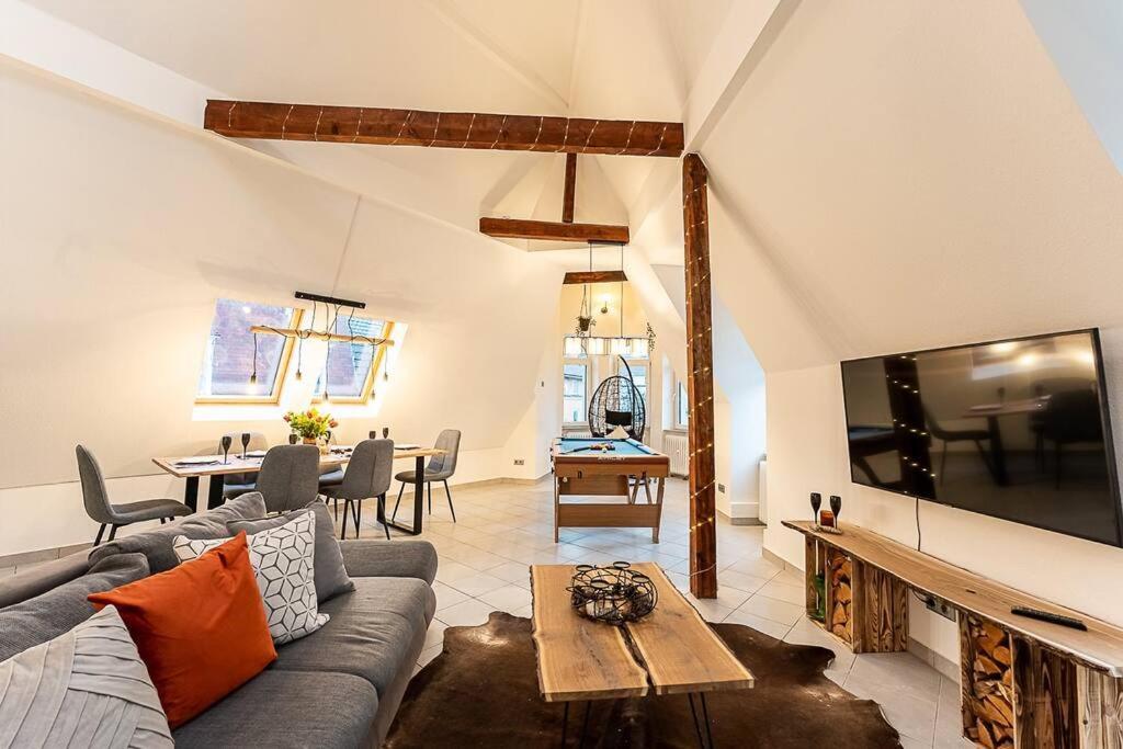 Ferienwohnung Loft Mit Billard-Tisch Und Ps4 Wuppertal Exterior foto